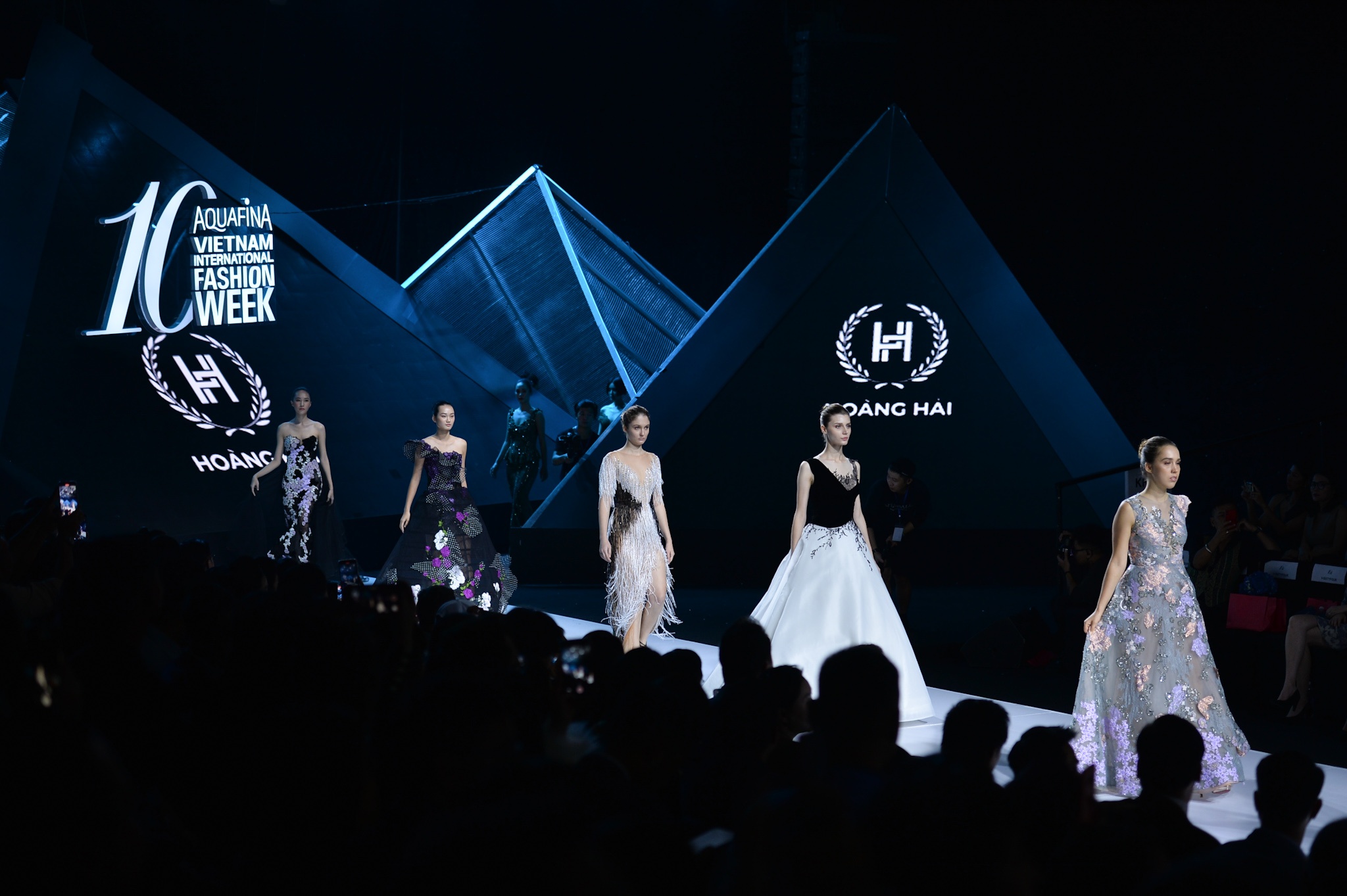 show dien cua nha thiet ke hoang hai anh 4