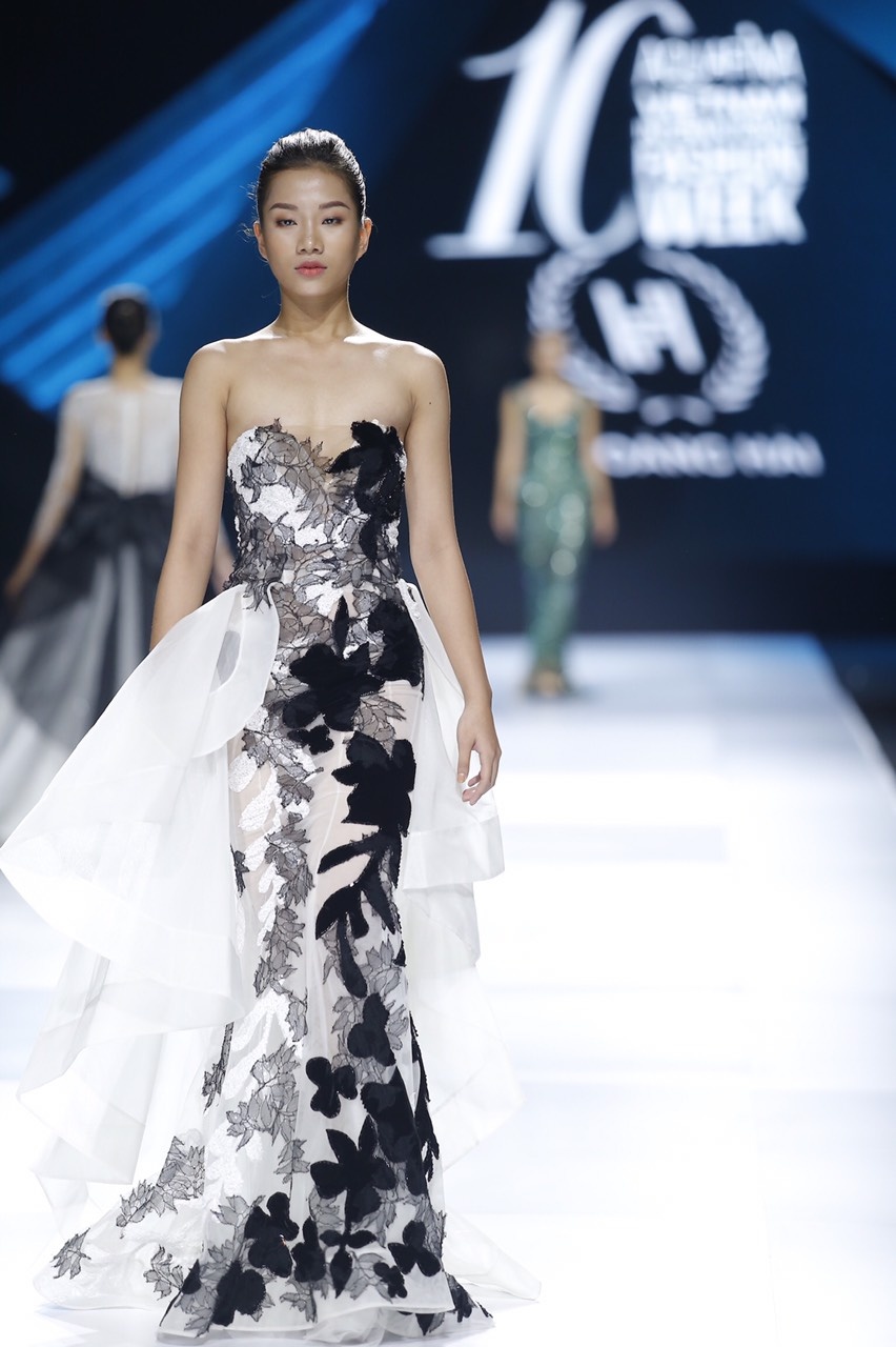 show dien cua nha thiet ke hoang hai anh 8