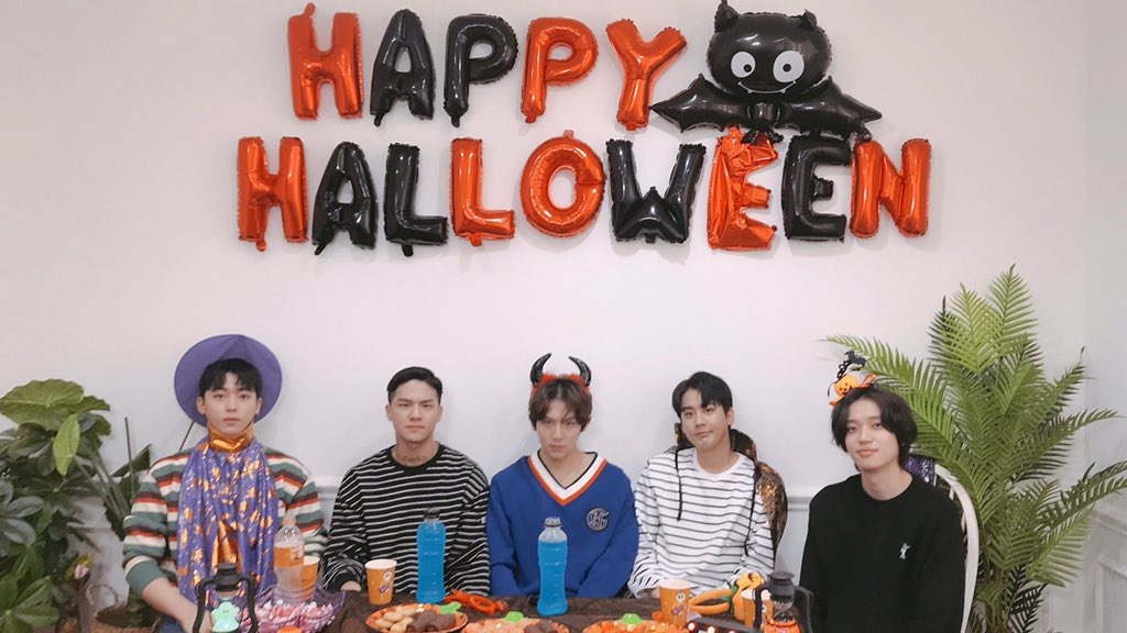 cac idol han quoc dien gi vao ngay halloween anh 8