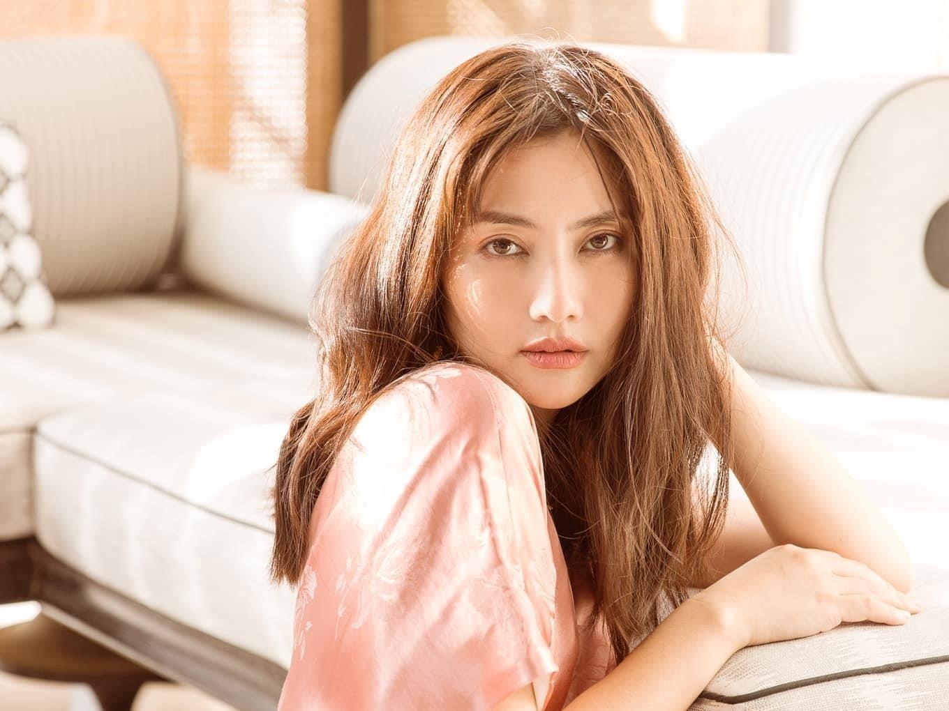 Ngoc Lan dang clip cover hit 'Hai trieu nam' cua Den Vau hinh anh