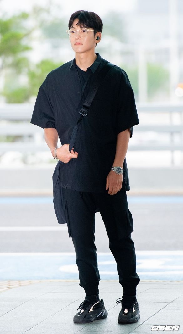 thoi trang san bay ji chang wook anh 16