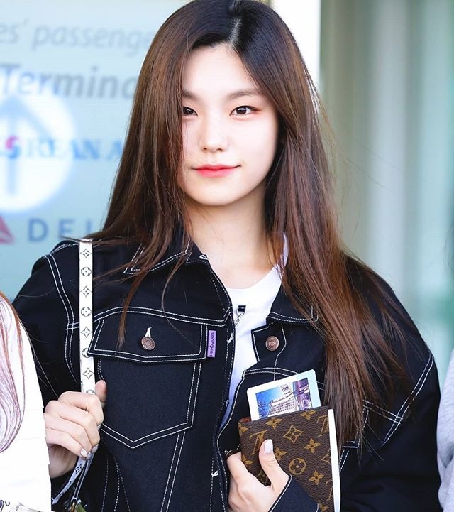 tóc Yeji ITZY ảnh 14 toc Yeji ITZY anh 14