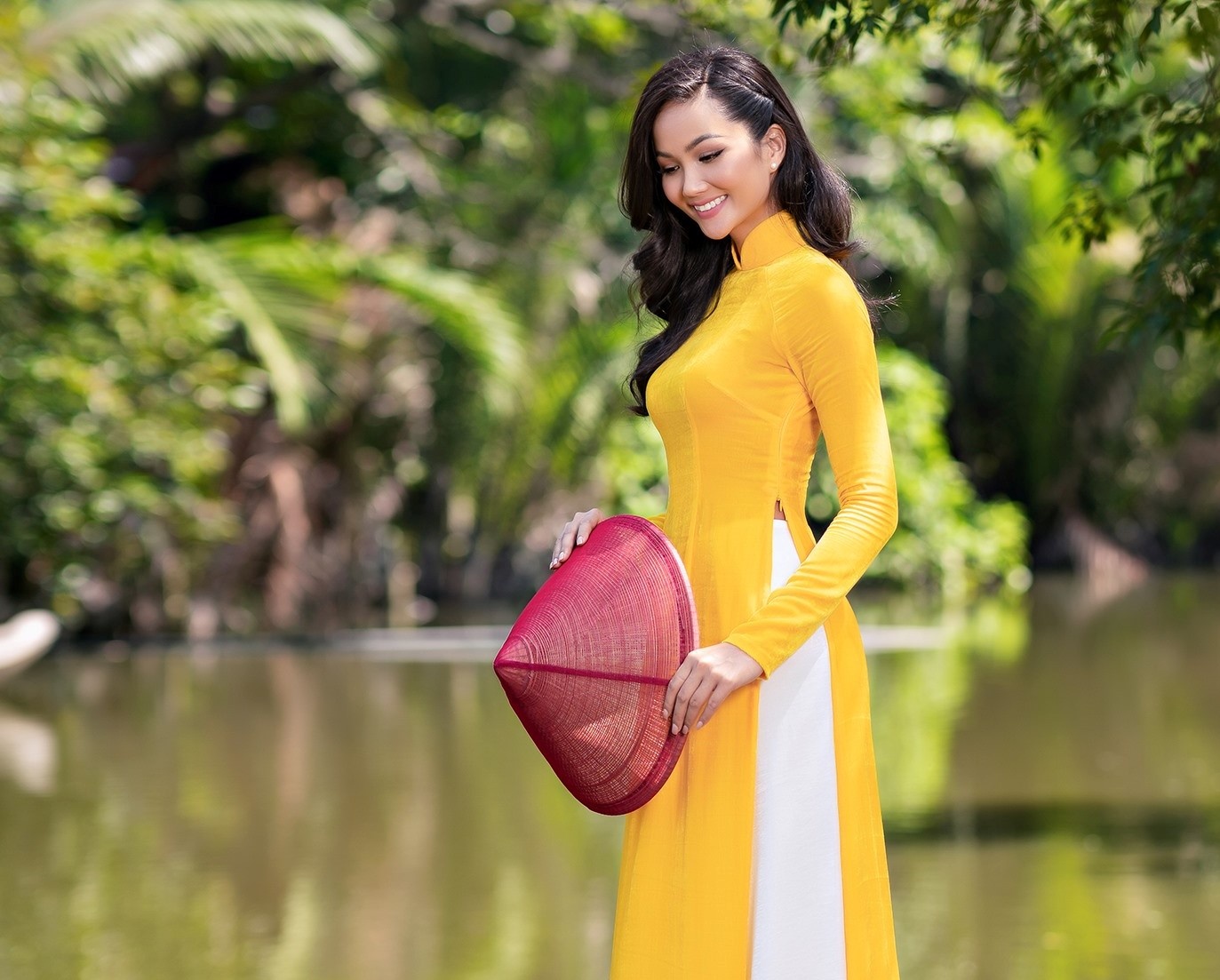 nam moi mac ao dai gi anh 7