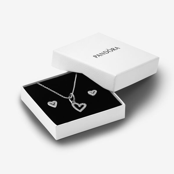 kim kardashian ra mat do moi dip valentine anh 18