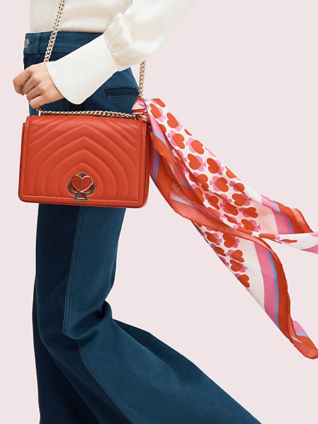 kim kardashian ra mat do moi dip valentine anh 21