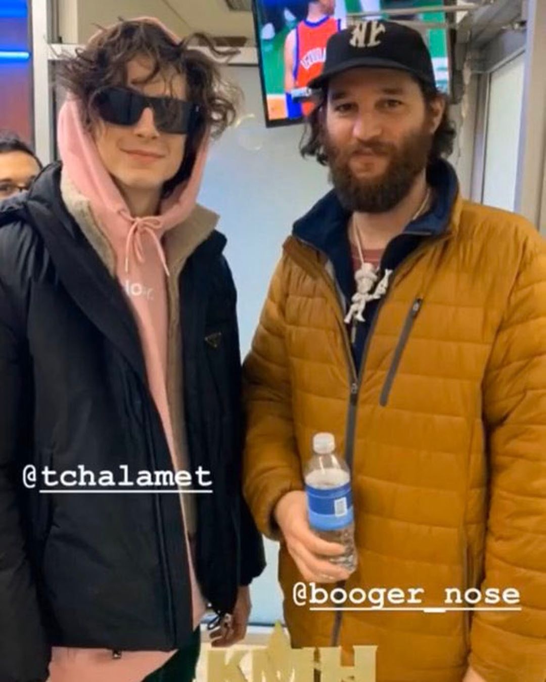 Timothée Chalamet bị chê mặc đồ xấu ảnh 5 Timothee Chalamet bi che mac do xau anh 5