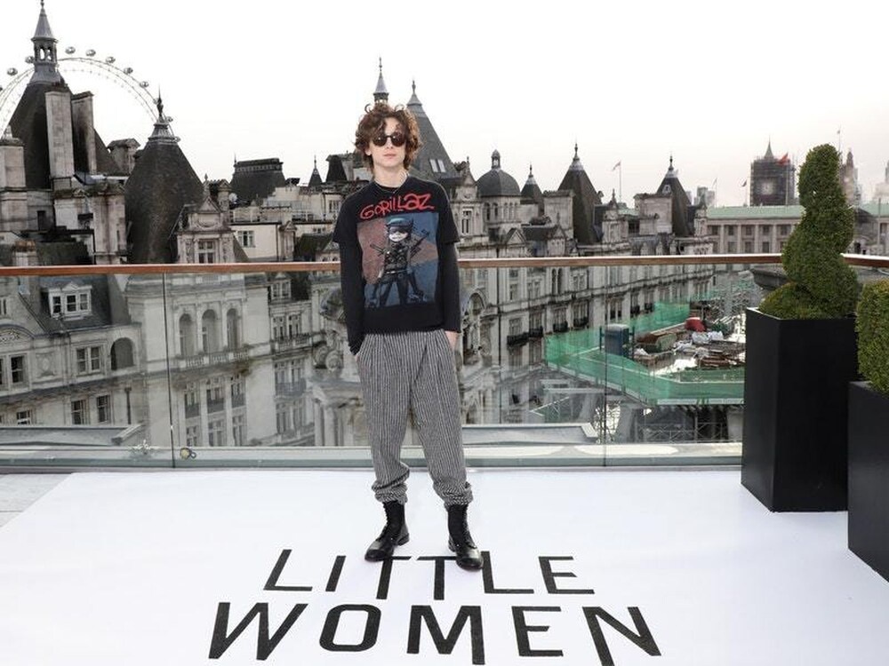 Timothée Chalamet bị chê mặc đồ xấu ảnh 6 Timothee Chalamet bi che mac do xau anh 6