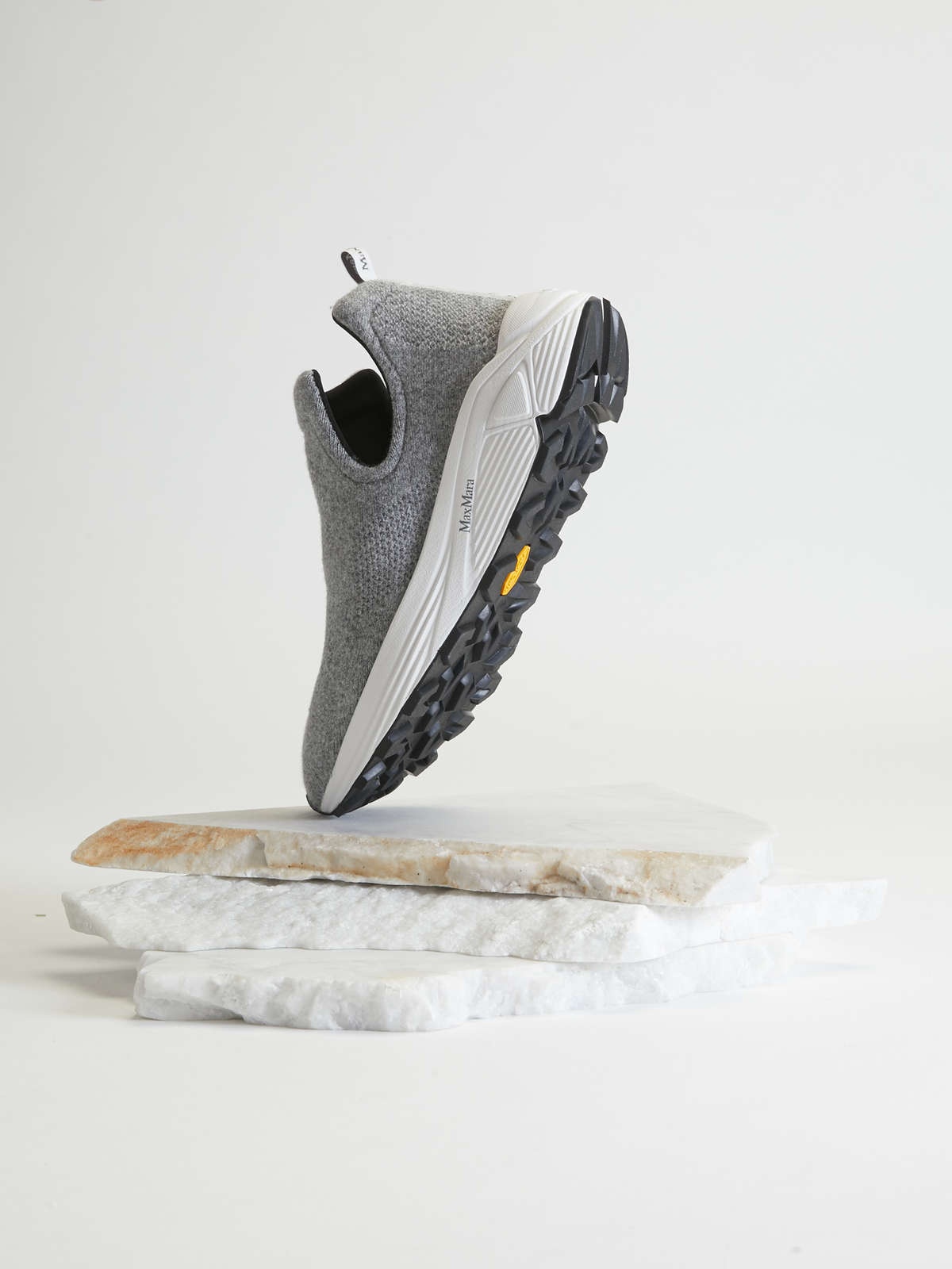 nhung mau giay slip on dep anh 3