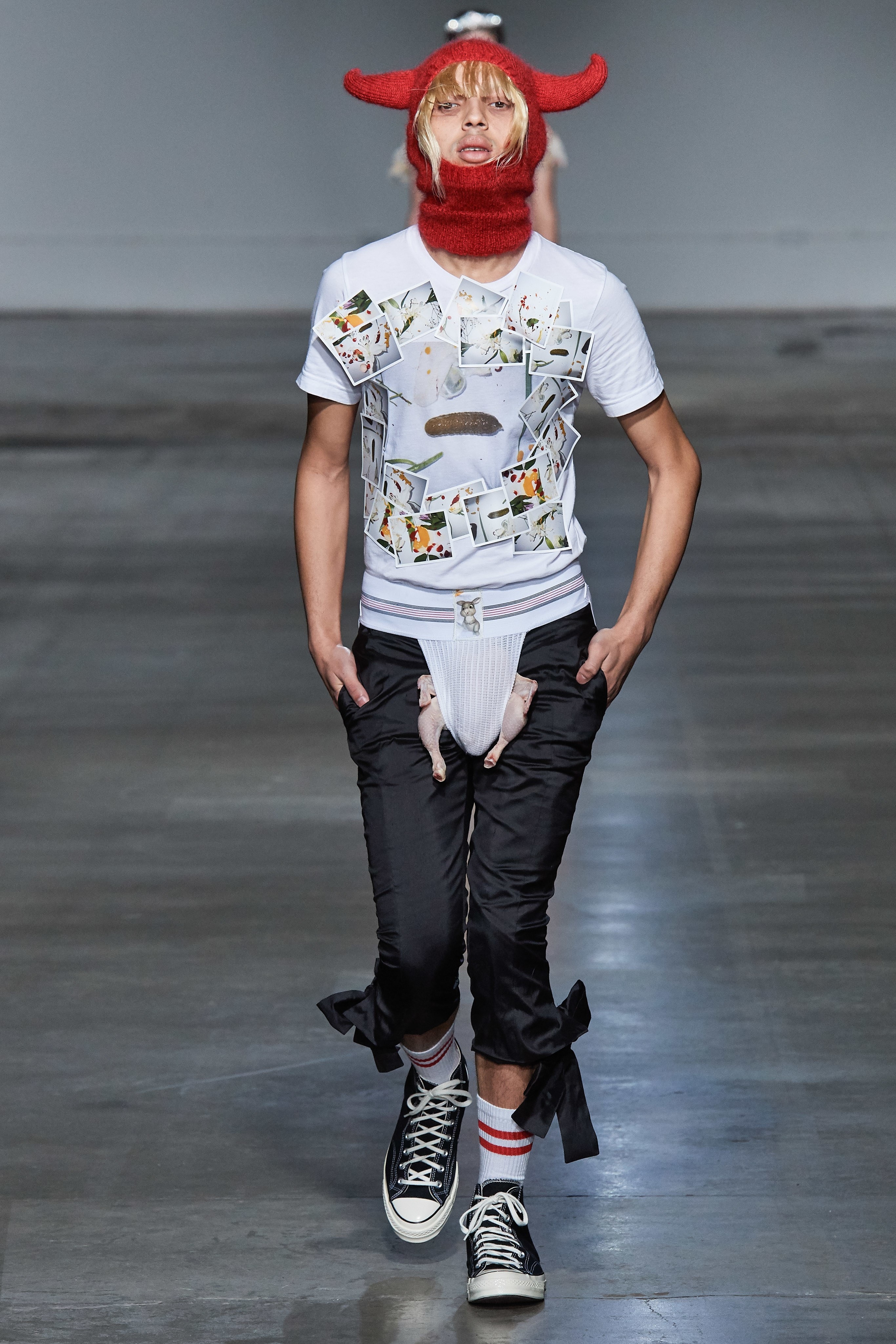 trang phuc di o london fashion week anh 2