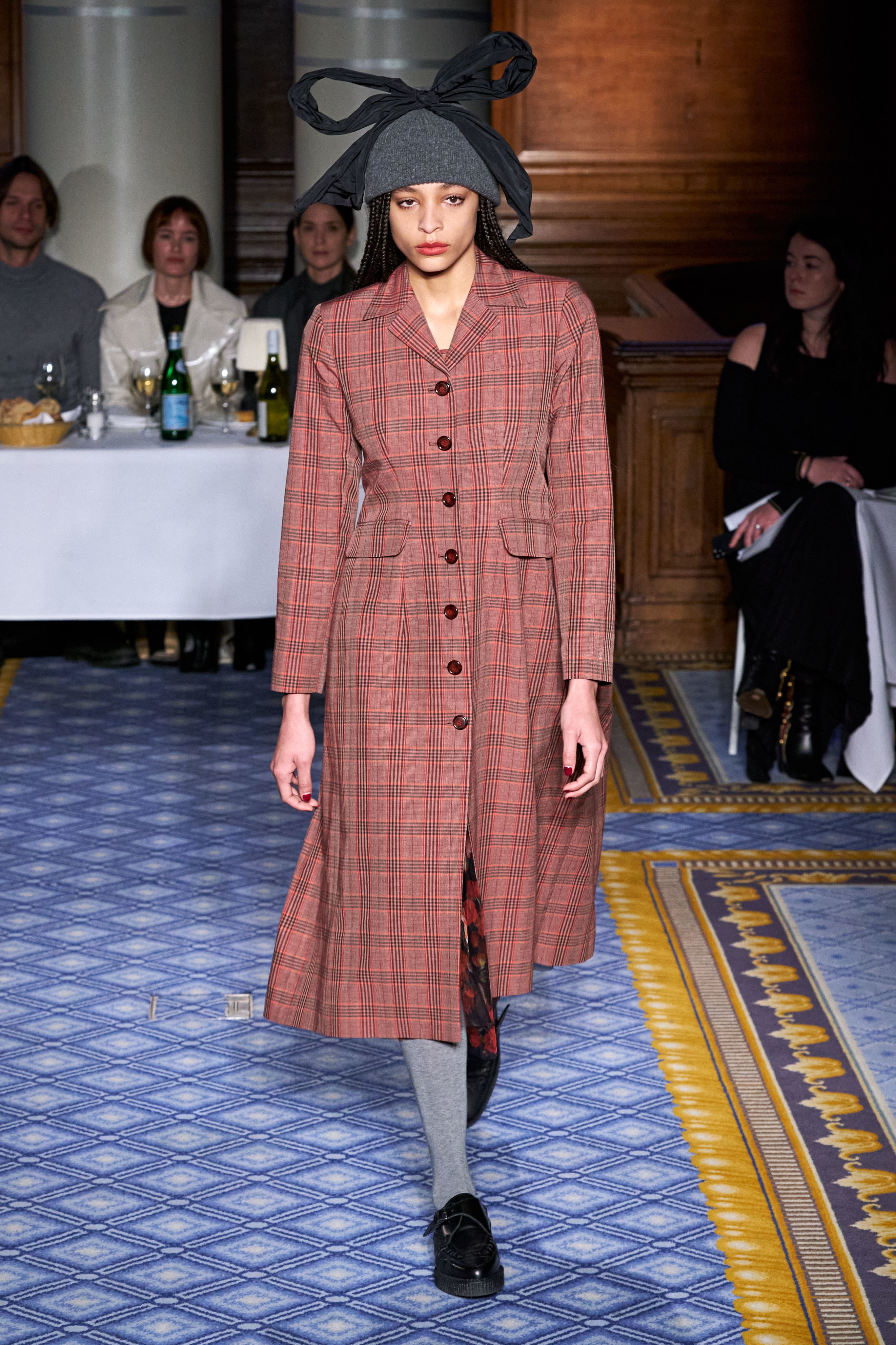 trang phuc di o london fashion week anh 20