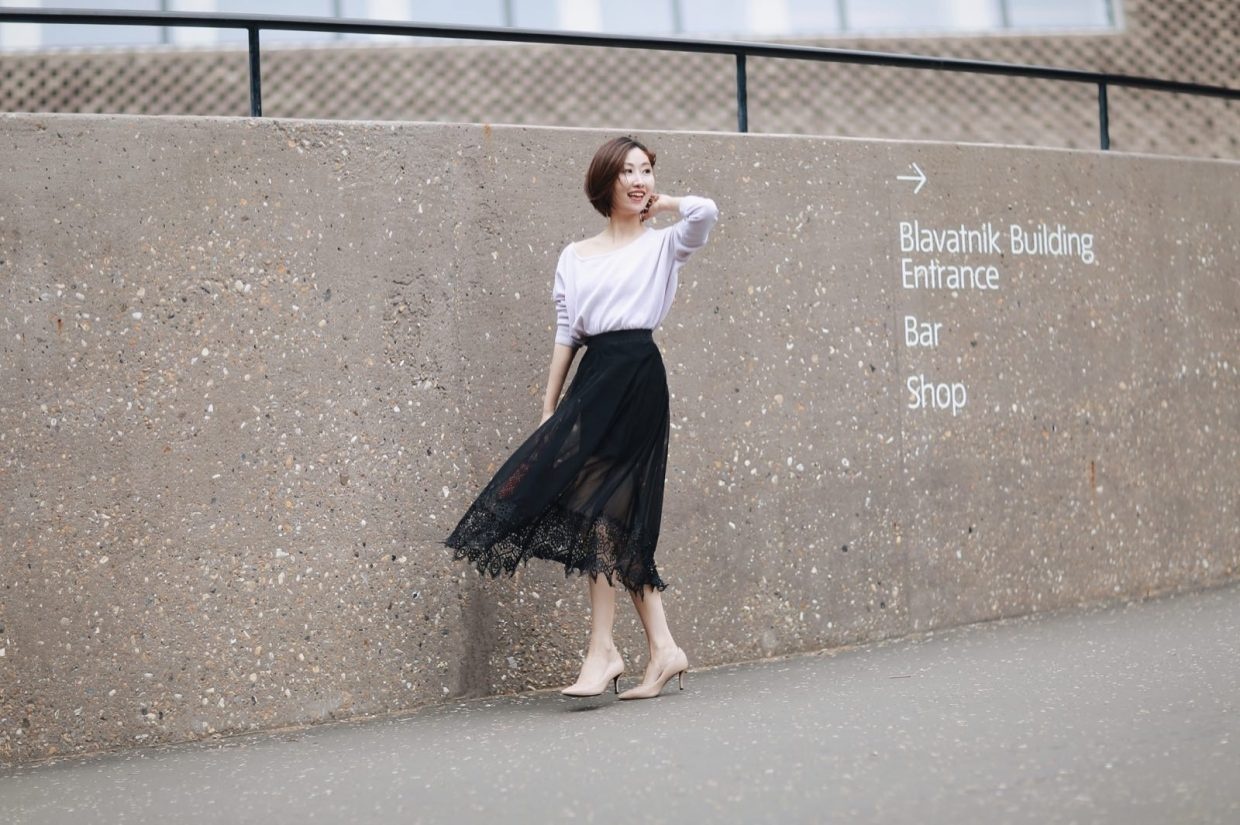 nu than mua sam becky li anh 2