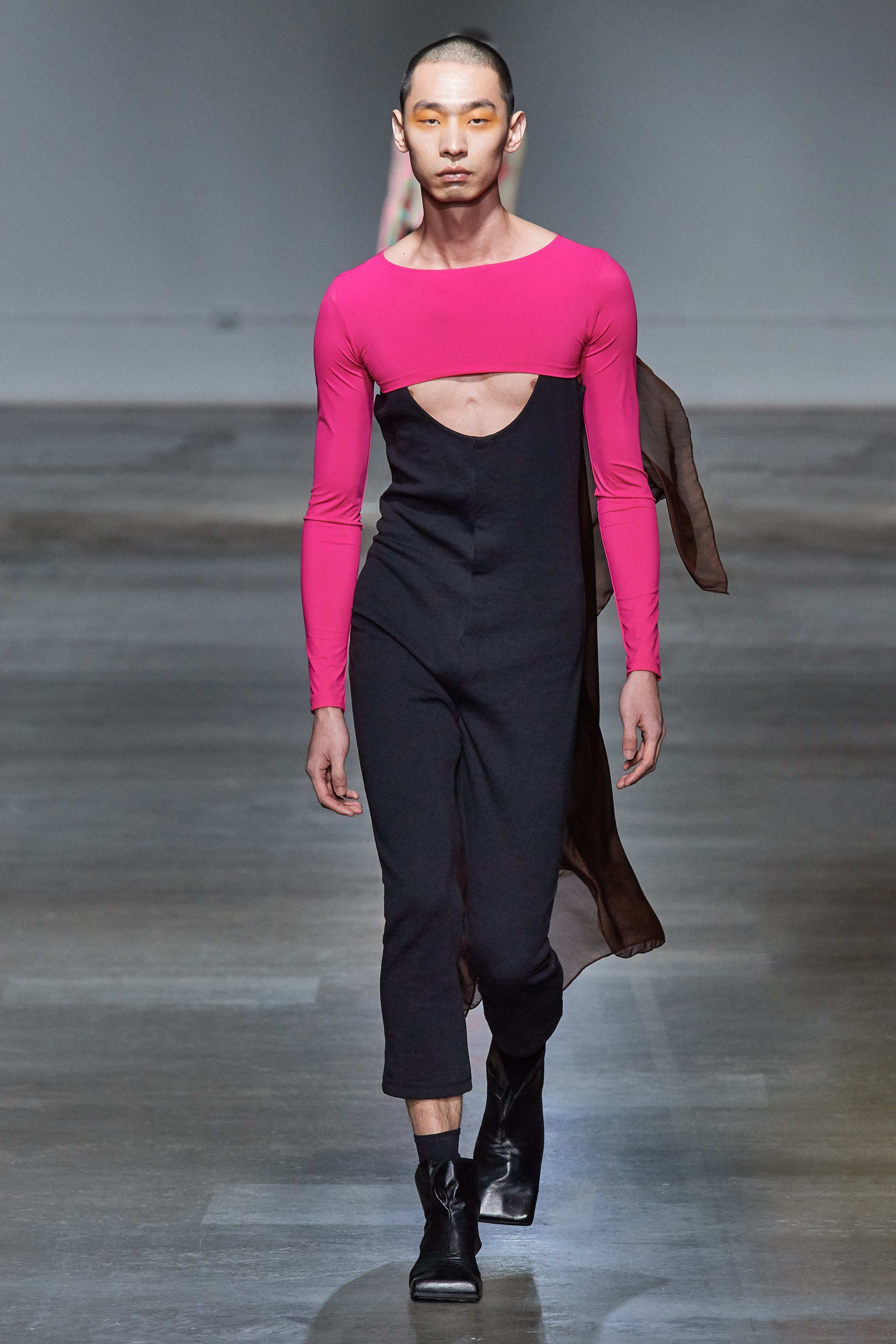 cac bo do di nhat tuan le thoi trang anh 14