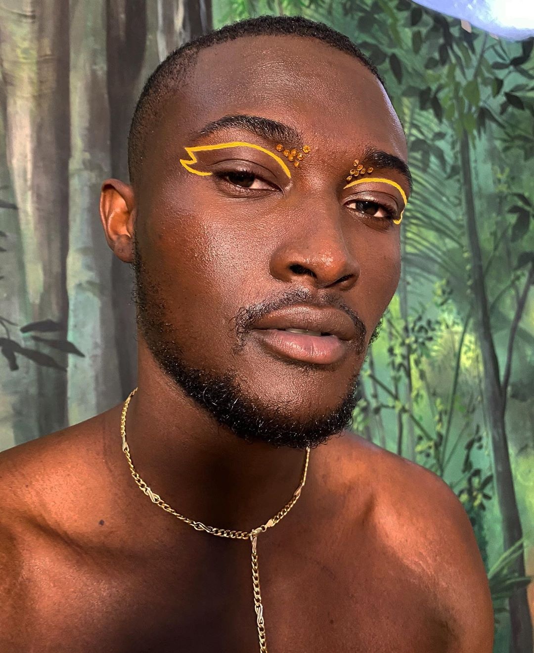 xu huong ke mat anh 2