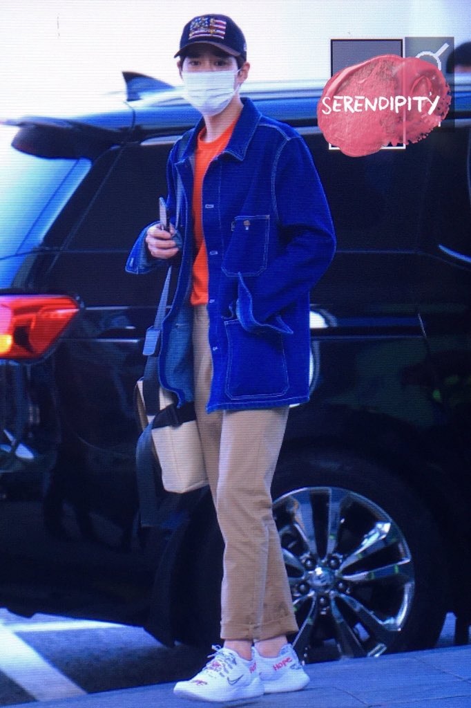 bộ sưu tập giày của suho ảnh 4 bo suu tap giay cua suho anh 4