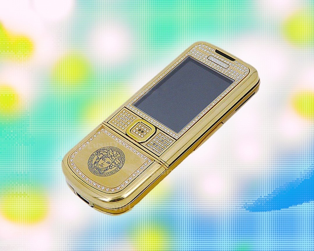 cac hang thoi trang san xuat dien thoai anh 5