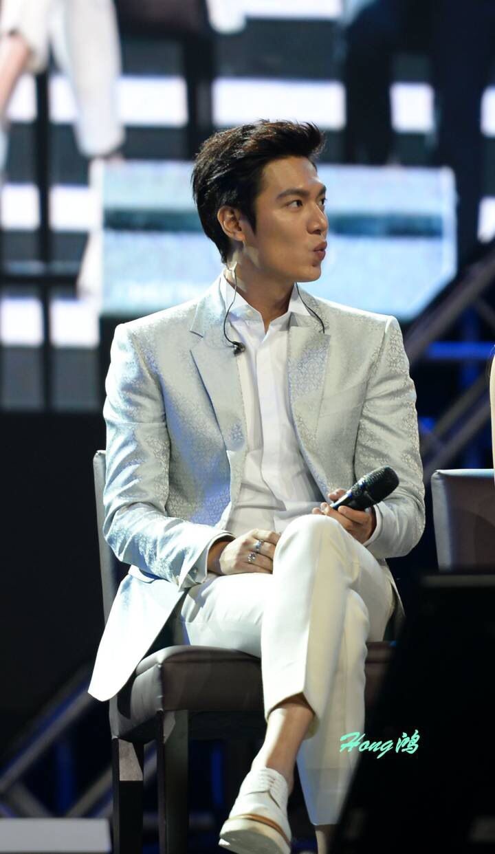 lee min ho mặc suit ảnh 9 lee min ho mac suit anh 9