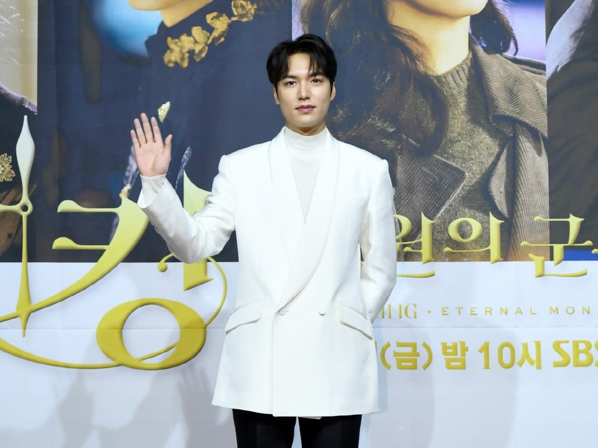 lee min ho mặc suit ảnh 14 lee min ho mac suit anh 14
