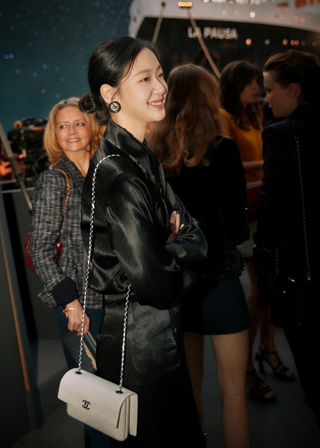 kim go eun lam dai su chanel anh 2