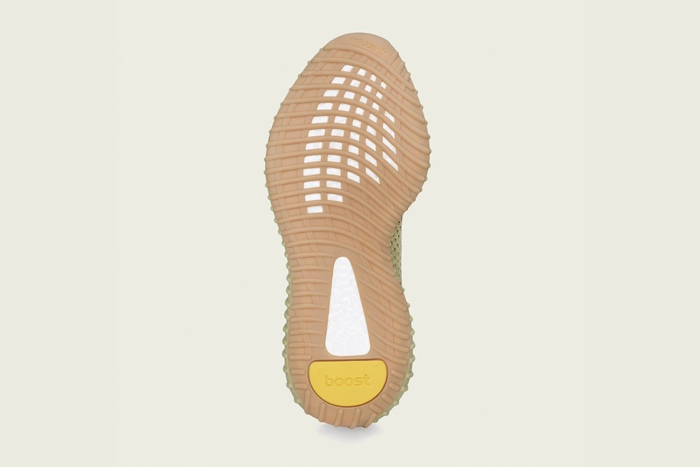 giày yeezy mới nhất ảnh 3 giay yeezy moi nhat anh 3