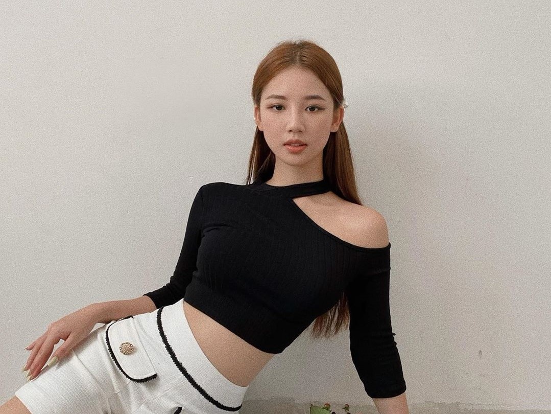 AMEE chinh anh den meo tay, tiet lo thuc don giam can hinh anh