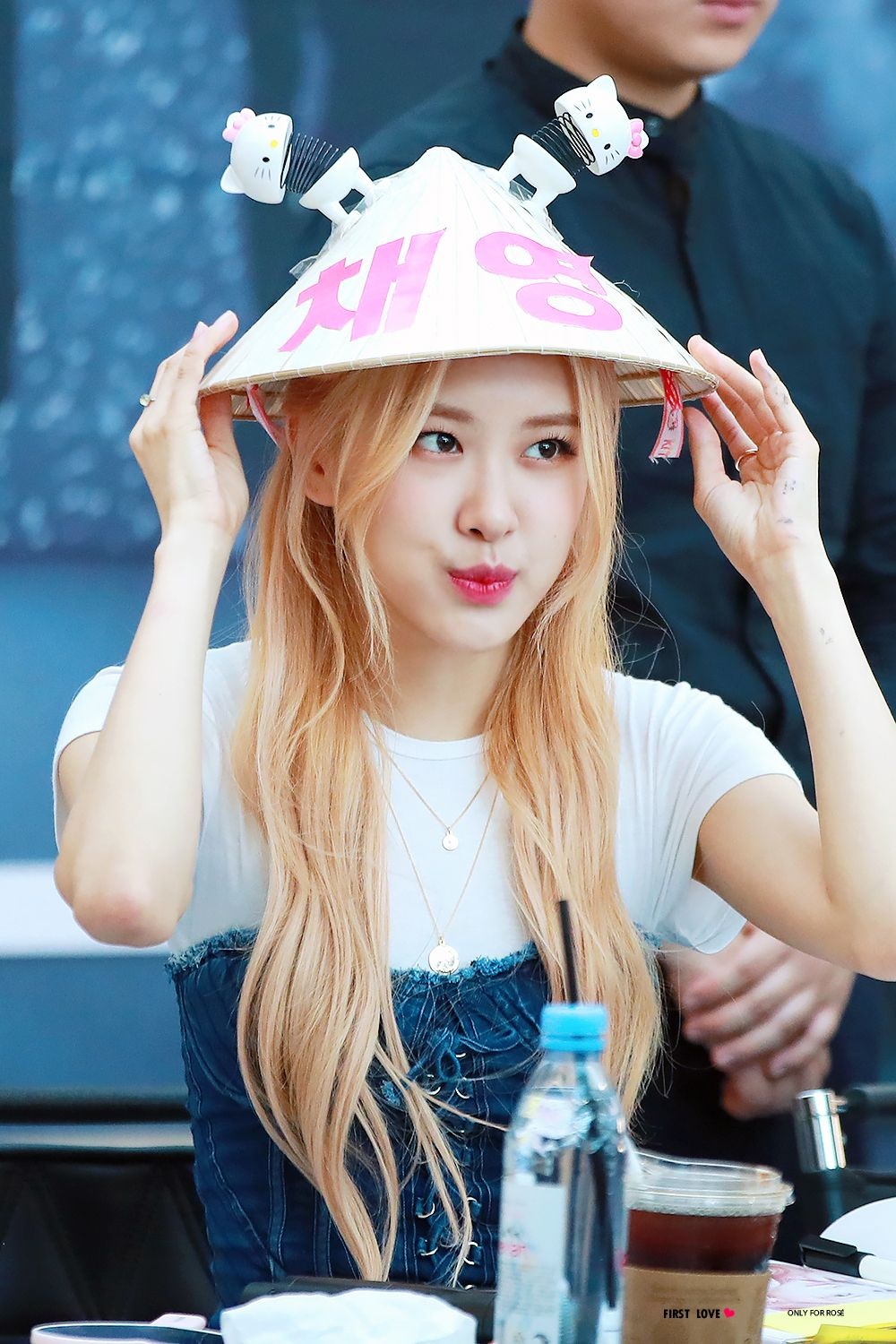 rose blackpink doi mu anh 4