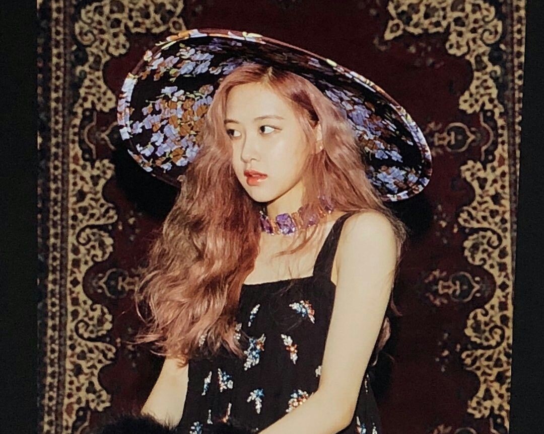 rose blackpink doi mu anh 2