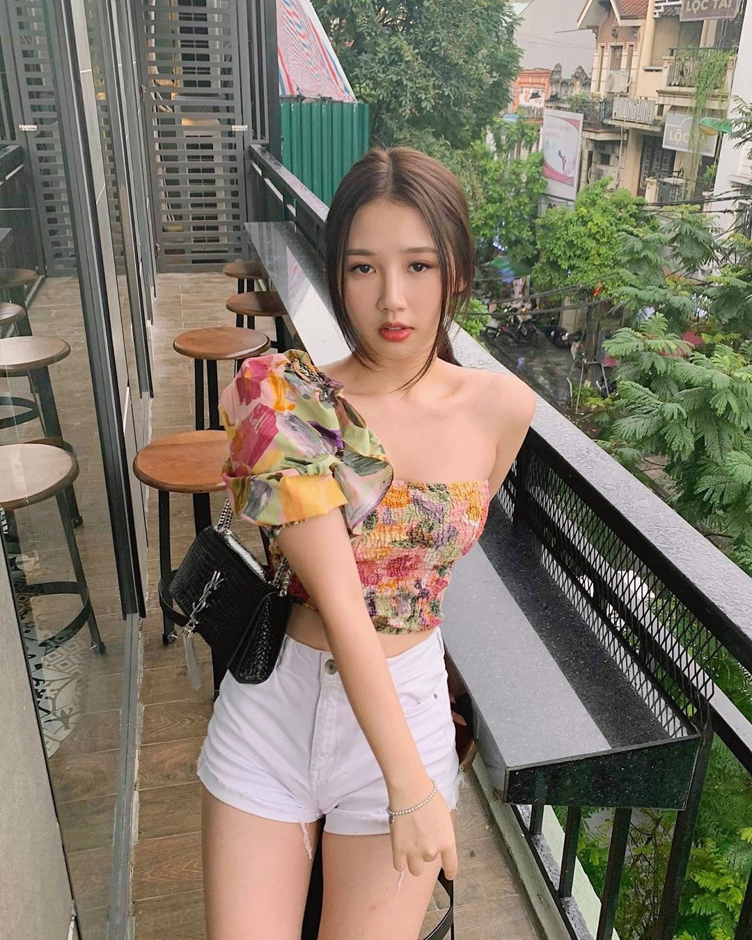amee đeo túi hàng hiệu ảnh 9 amee deo tui hang hieu anh 9