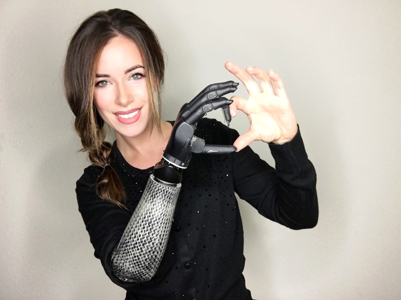 nguoi mau dac biet cua lang thoi trang anh 3