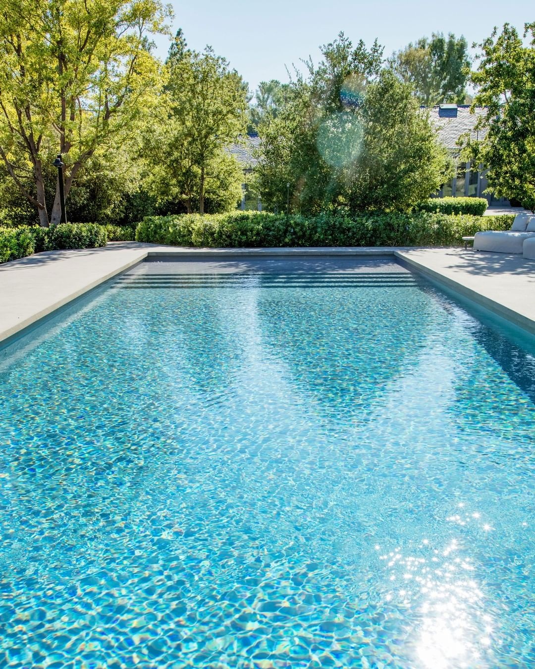 kanye west tiêu tiền thế nào ảnh 6 kanye west tieu tien the nao anh 6