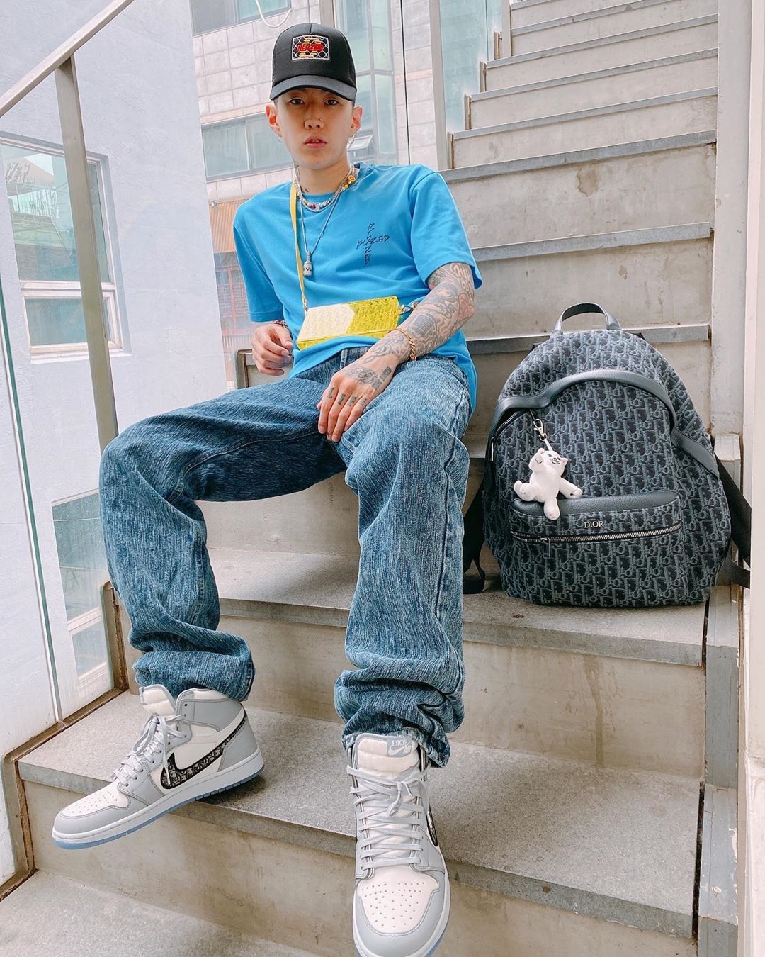 sao di giay nike dior anh 4