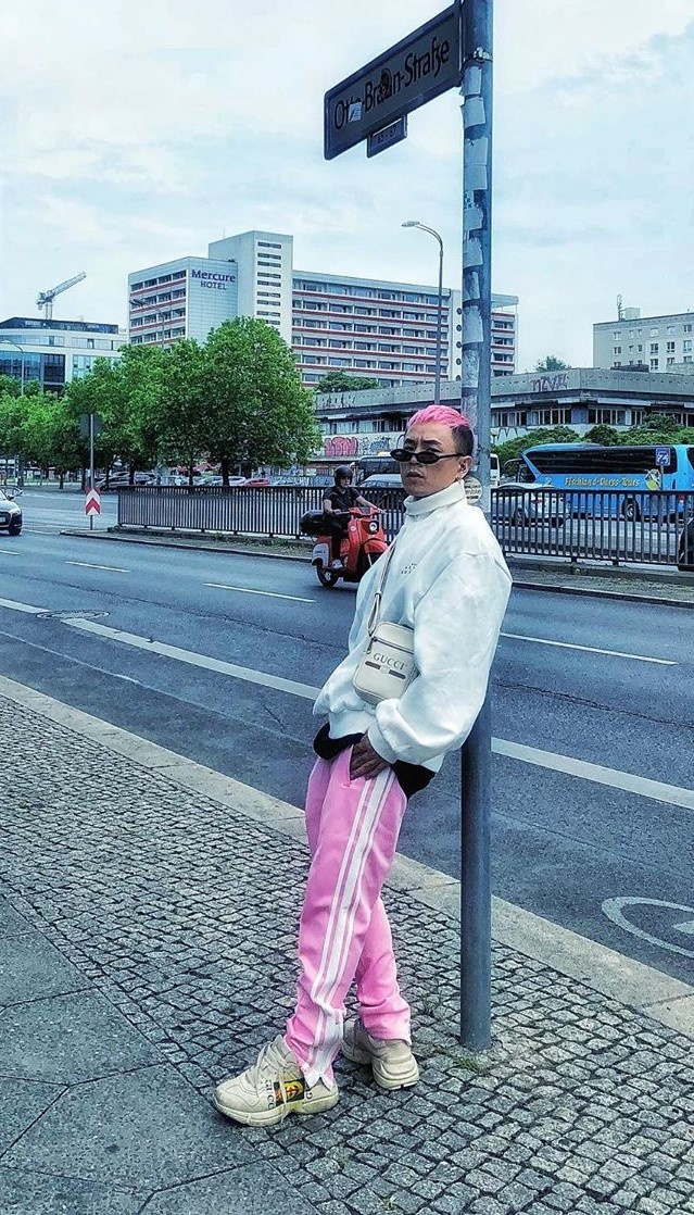 Binz va Chau Bui hen ho anh 13