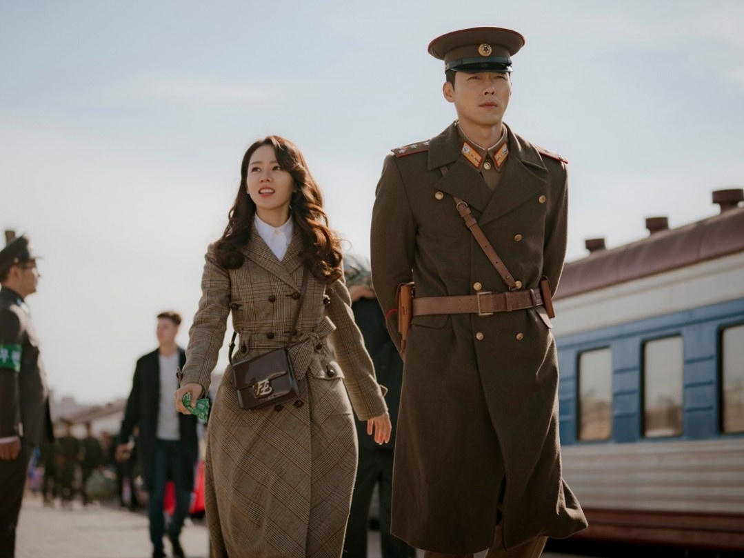 sao han mac dong phuc dep anh 1