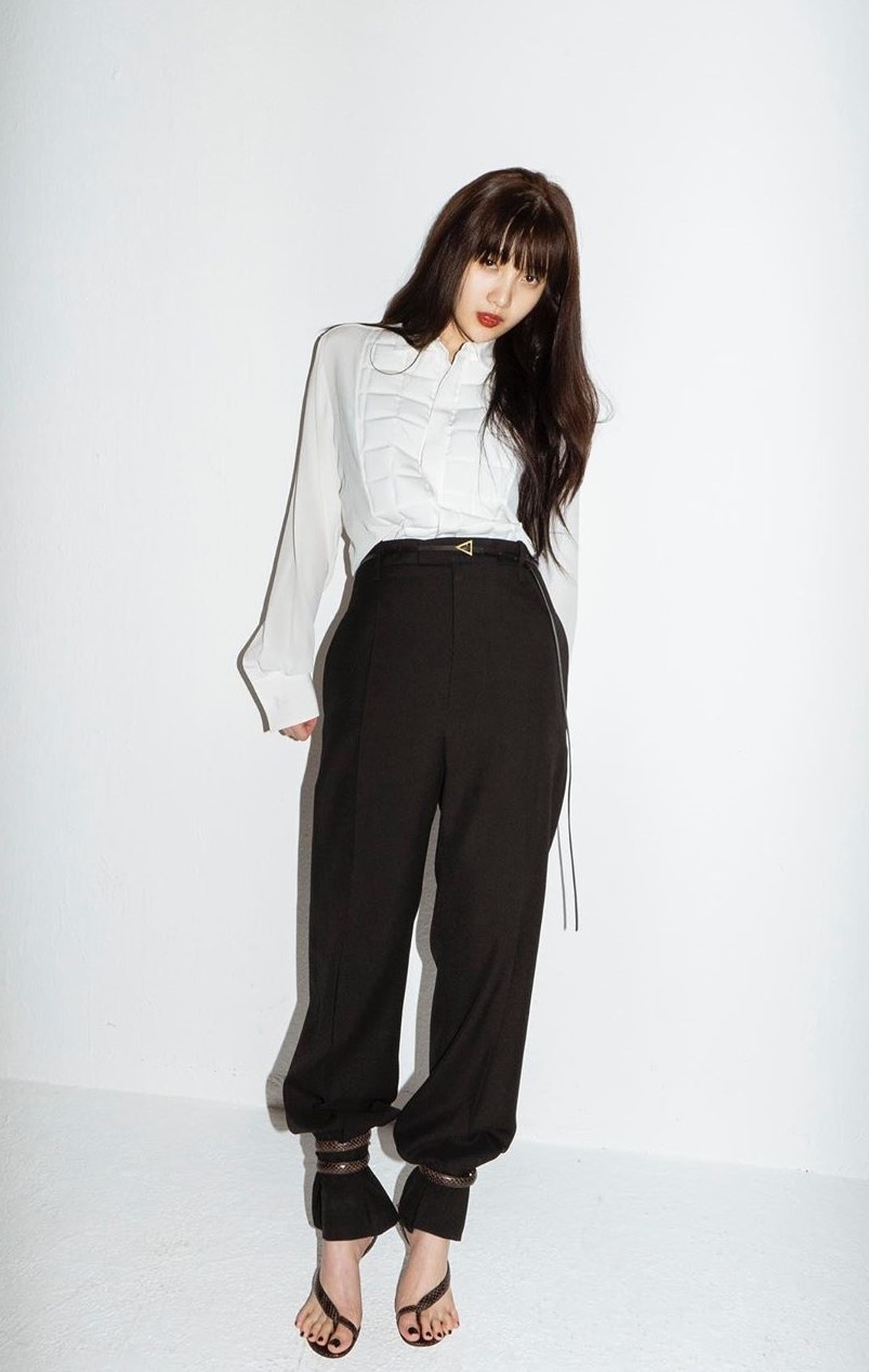 hoc sao Han cach phoi do dep anh 5