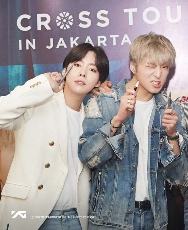 exo va winner dung hang anh 12