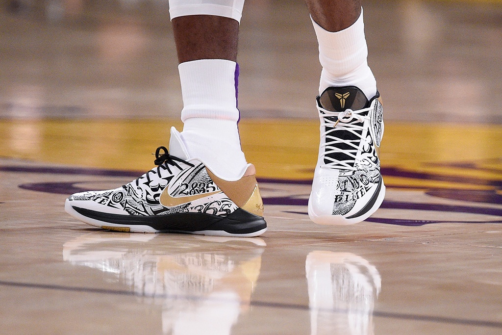 nike kỷ niệm kobe bryant ảnh 2 nike ky niem kobe bryant anh 2