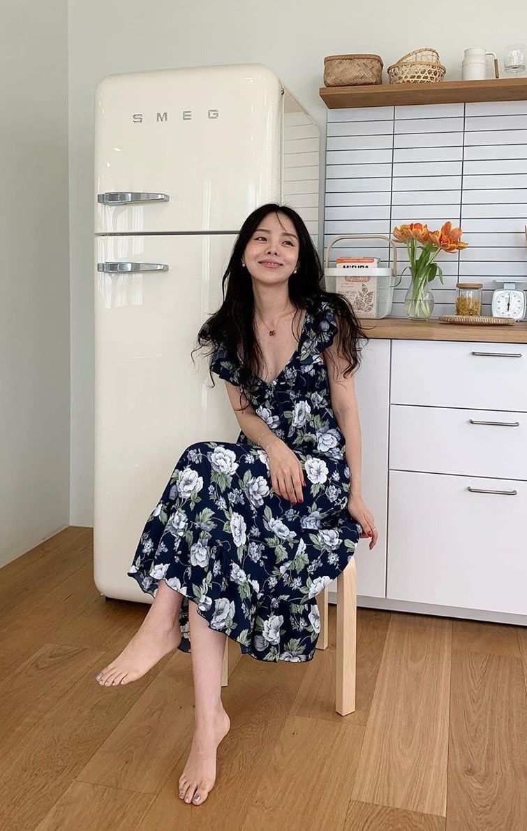 chi gai J-Hope lay chong anh 2