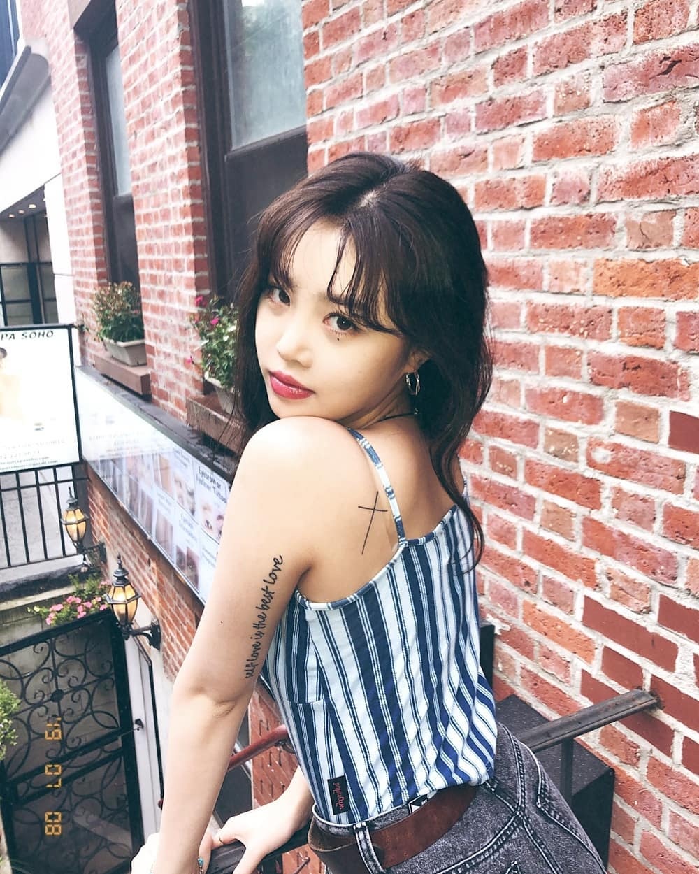 hinh xam cua sao Han anh 3