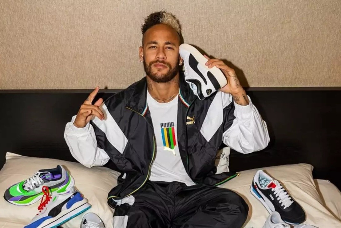 Neymar tro thanh dai su cua hang thoi trang the thao Duc hinh anh