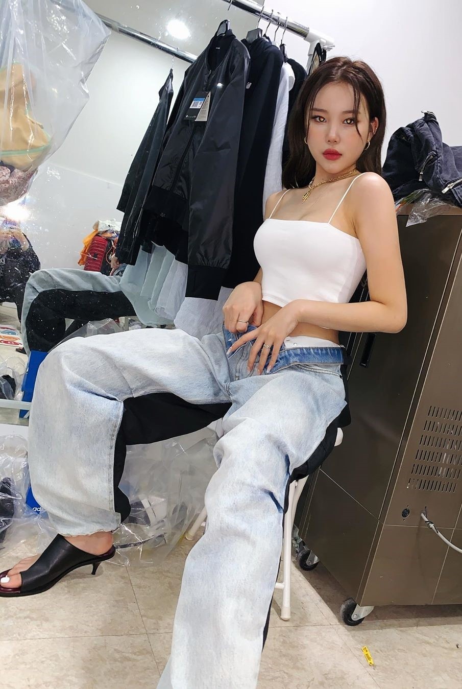 JooE xuất hiện với khuôn mặt khác lạ ảnh 1 JooE xuat hien voi khuon mat khac la anh 1