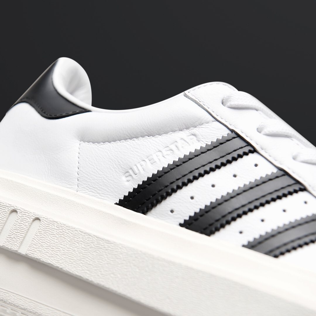 beyonce adidas superstar anh 4