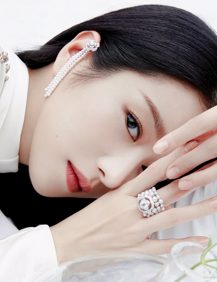 Seo Ye Ji lên tạp chí ảnh 3 Seo Ye Ji len tap chi anh 3