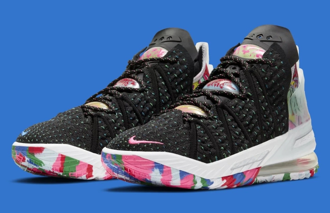 Giay Nike Lebron 18 co 4 mau, ra mat truoc o Trung Quoc hinh anh