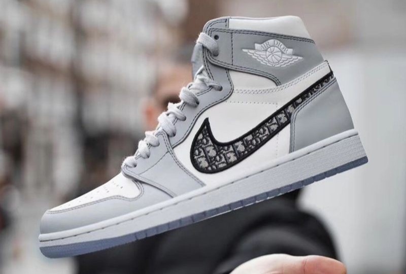 Nike Dior va nhung mau giay duoc san don nhat hien nay hinh anh