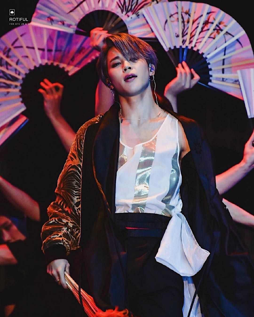 BTS mac hanbok anh 6