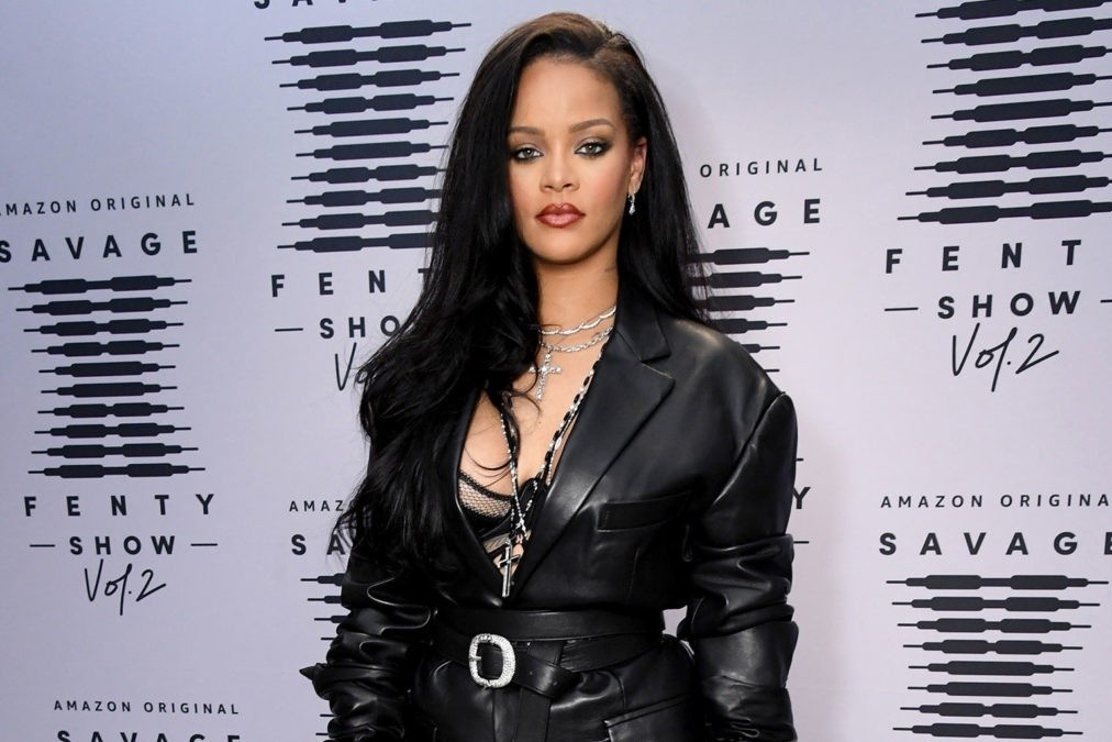 Rihanna lot top nhung phu nu tu than giau nhat tai My hinh anh