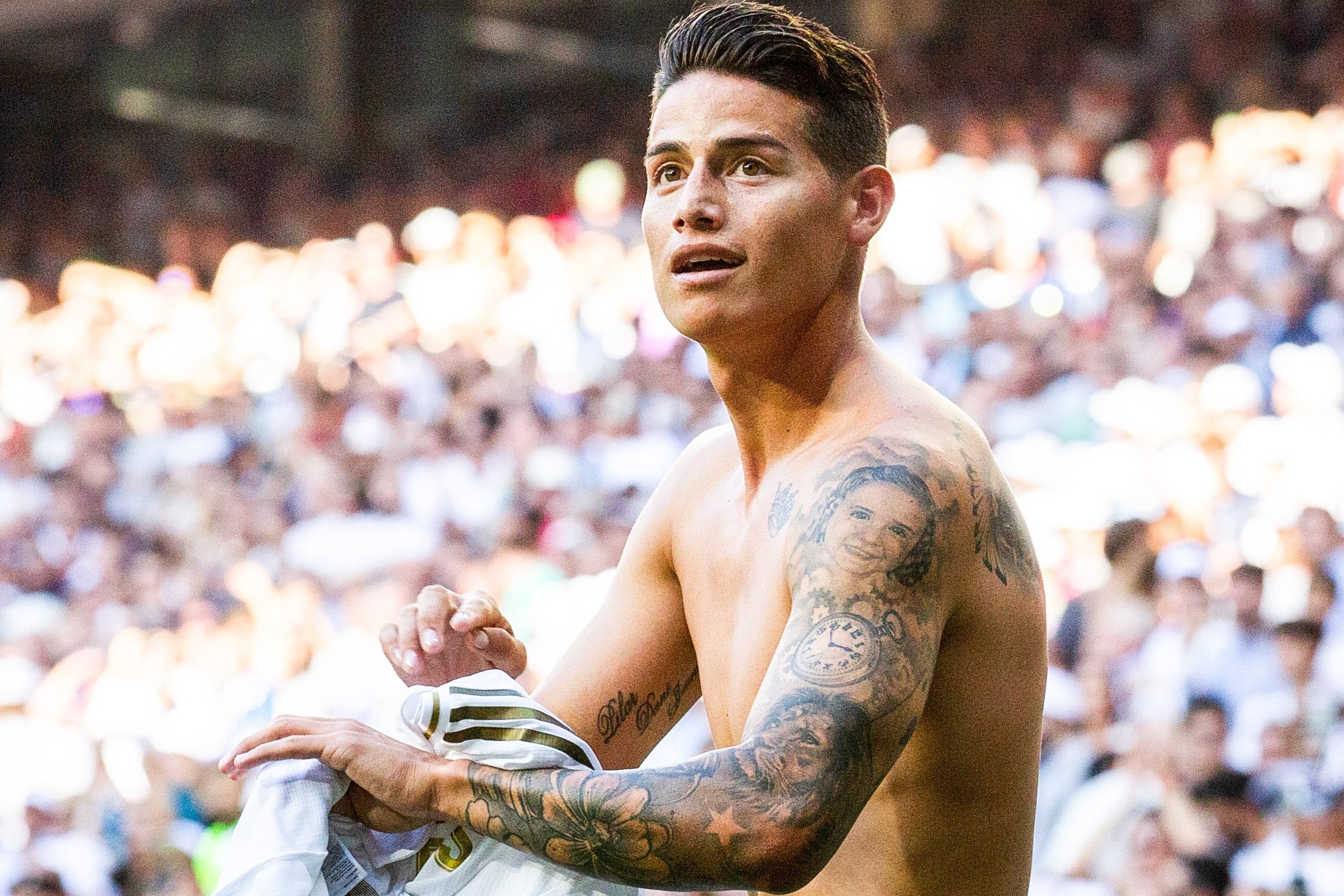 Y nghia 18 hinh xam cua cau thu James Rodriguez hinh anh