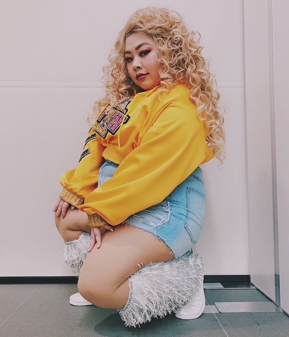 nữ diễn viên hài nhật bản nặng 95 kg ảnh 5 nu dien vien hai nhat ban nang 95 kg anh 5