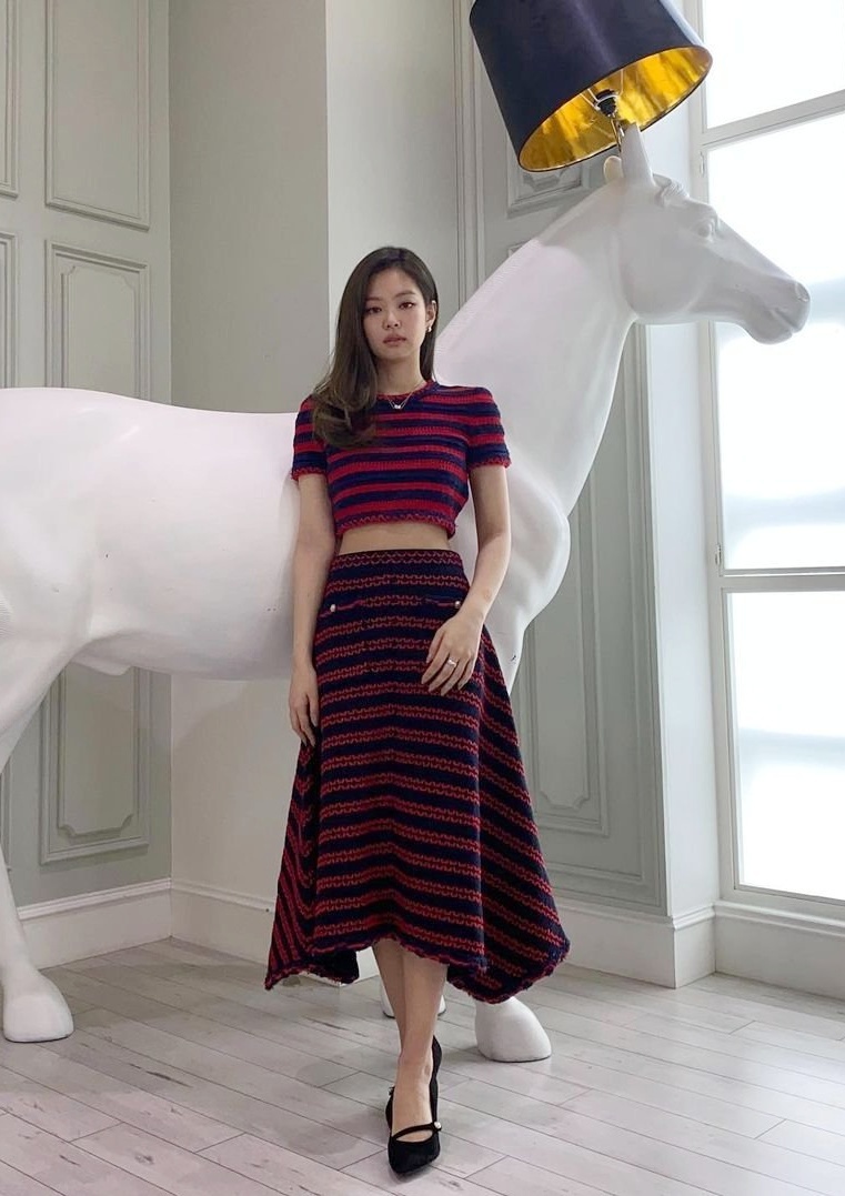 sao Hàn đụng hàng với Jennie ảnh 4 sao Han dung hang voi Jennie anh 4