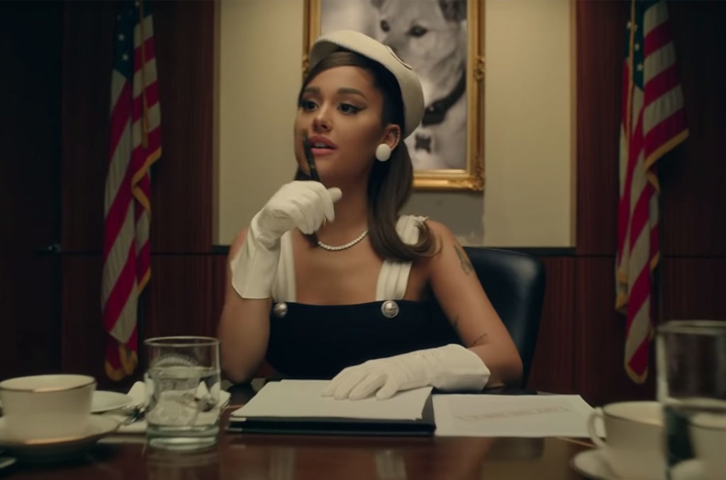 ariana grande positions trang phục ảnh 1 ariana grande positions trang phuc anh 1