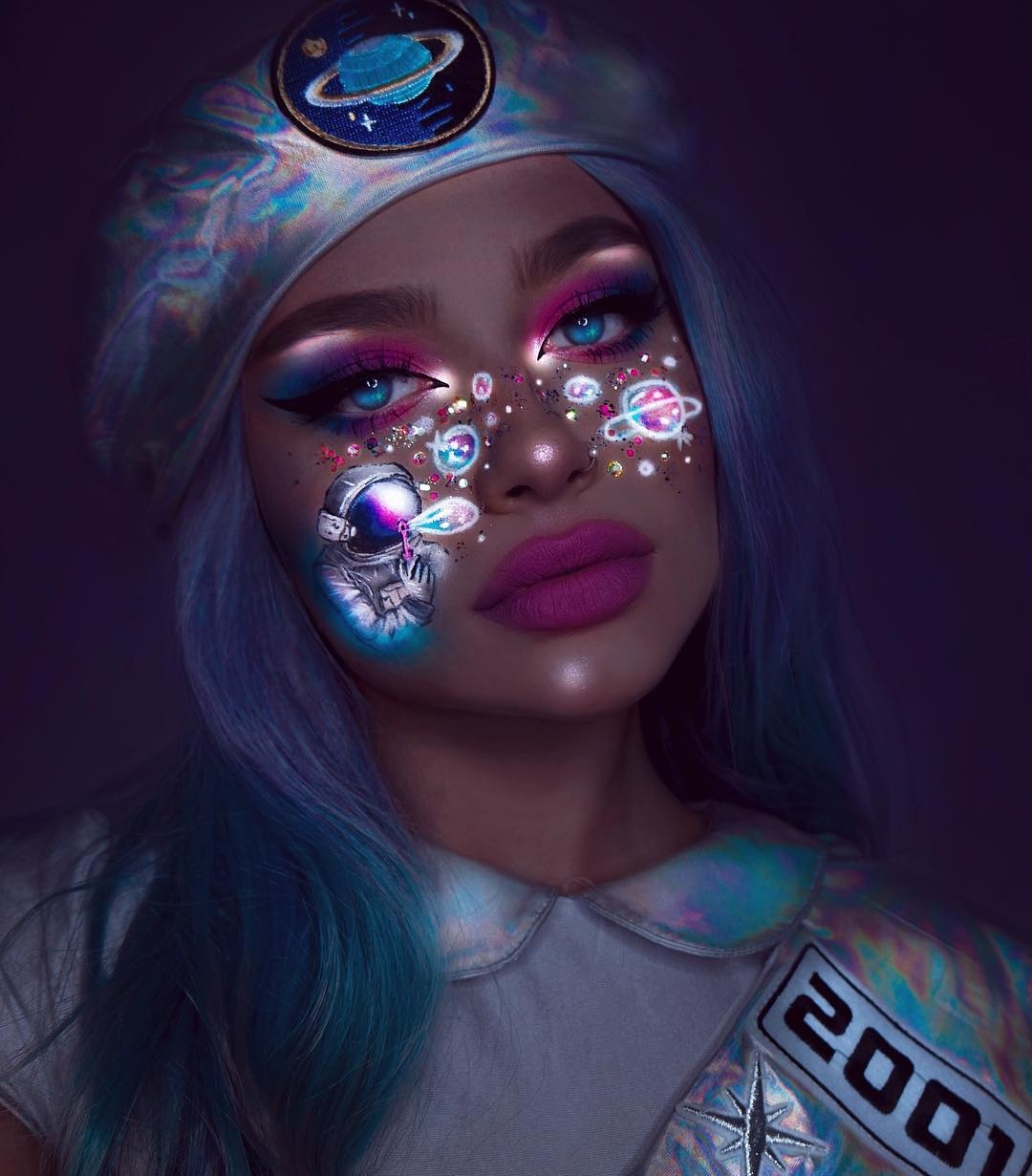 trang diem mau neon noi bat anh 6